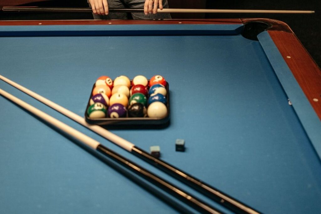 How to Rack Pool Balls