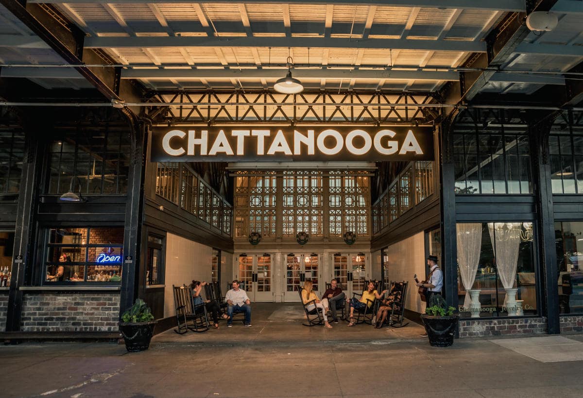 Top 10 Best Restaurants in Chattanooga, Tennessee