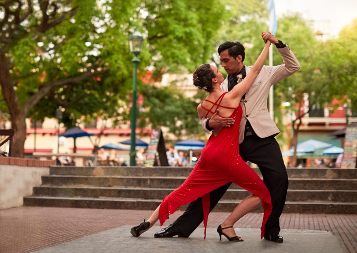 10 Popular Latin Bars in American Dance Styles: A Sizzling Guide